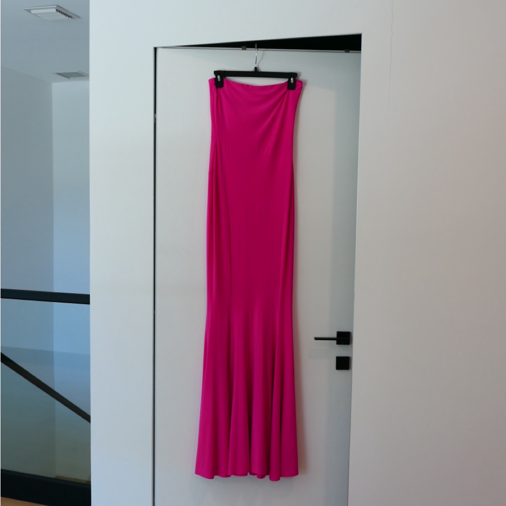 **Norma Kamali Long Strapless Pink Dress**